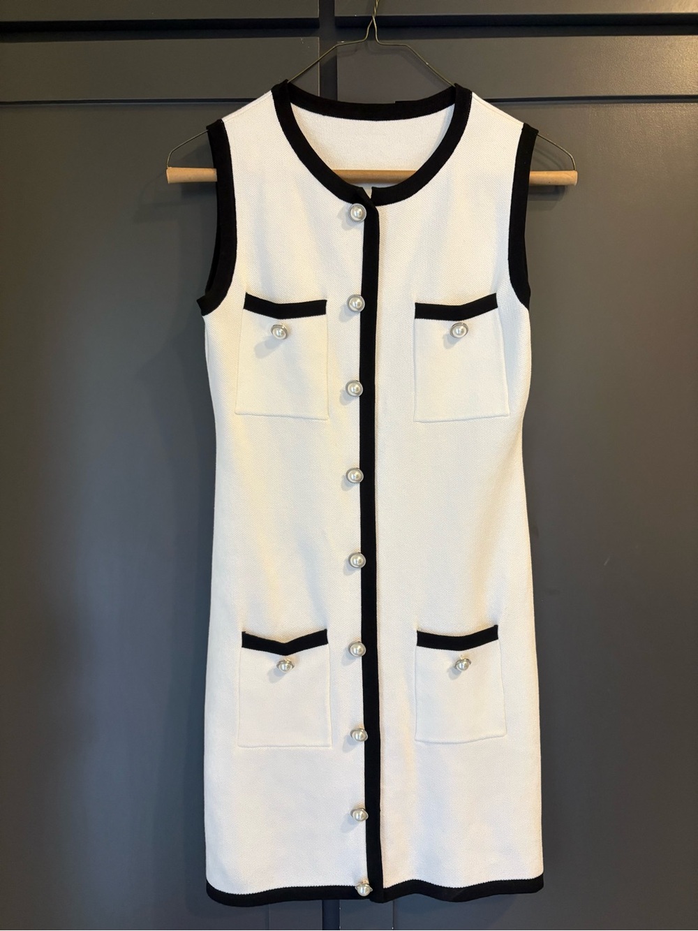 Commense Multi Pocket Button Sleeveless Sweater Dress - Picture 2 of 4
